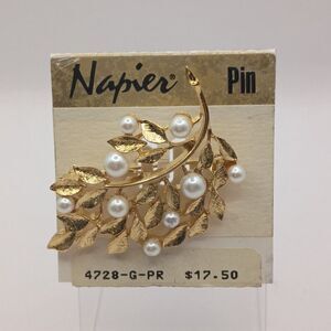 VTG 80s Signed Napier Gold Leaf & Pearl Pin Brooch NEW on Card NOS Estate MCM